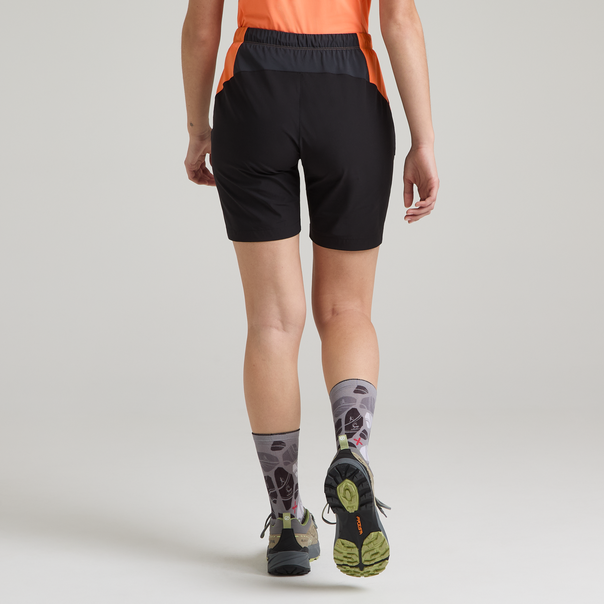 montura-synth-bermuda-woman-pantaloncini-arrampicata-donna image 6