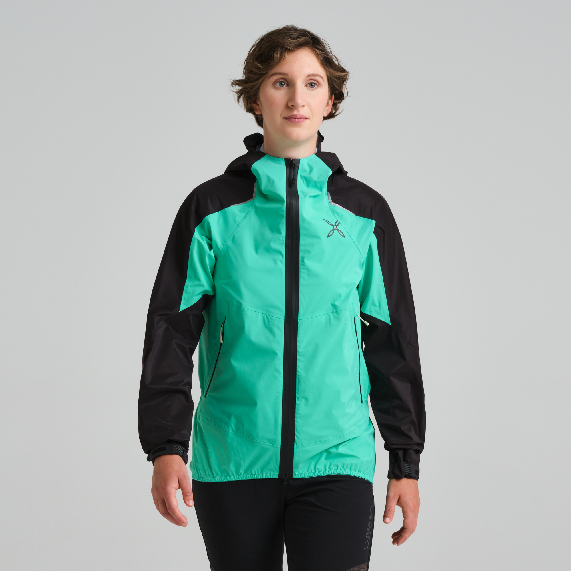 montura-magica-prometeo-jacket-woman-giacca-impermeabile-3l-donna image 6