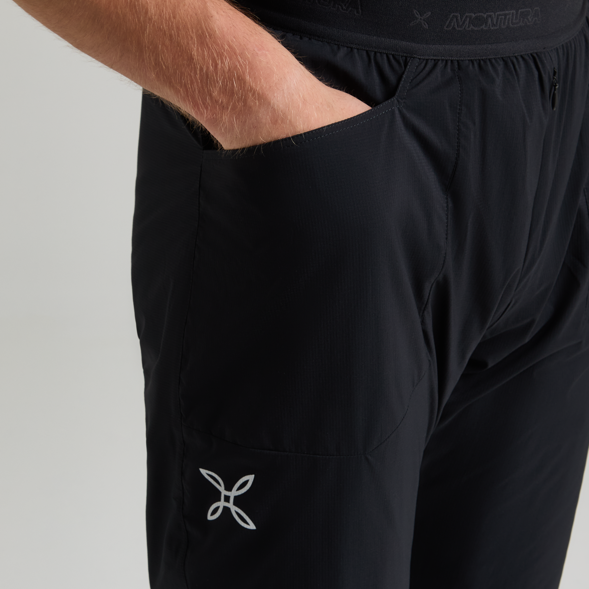 montura-alpha-pants-pantaloni-windblocker-imbottiti image 6