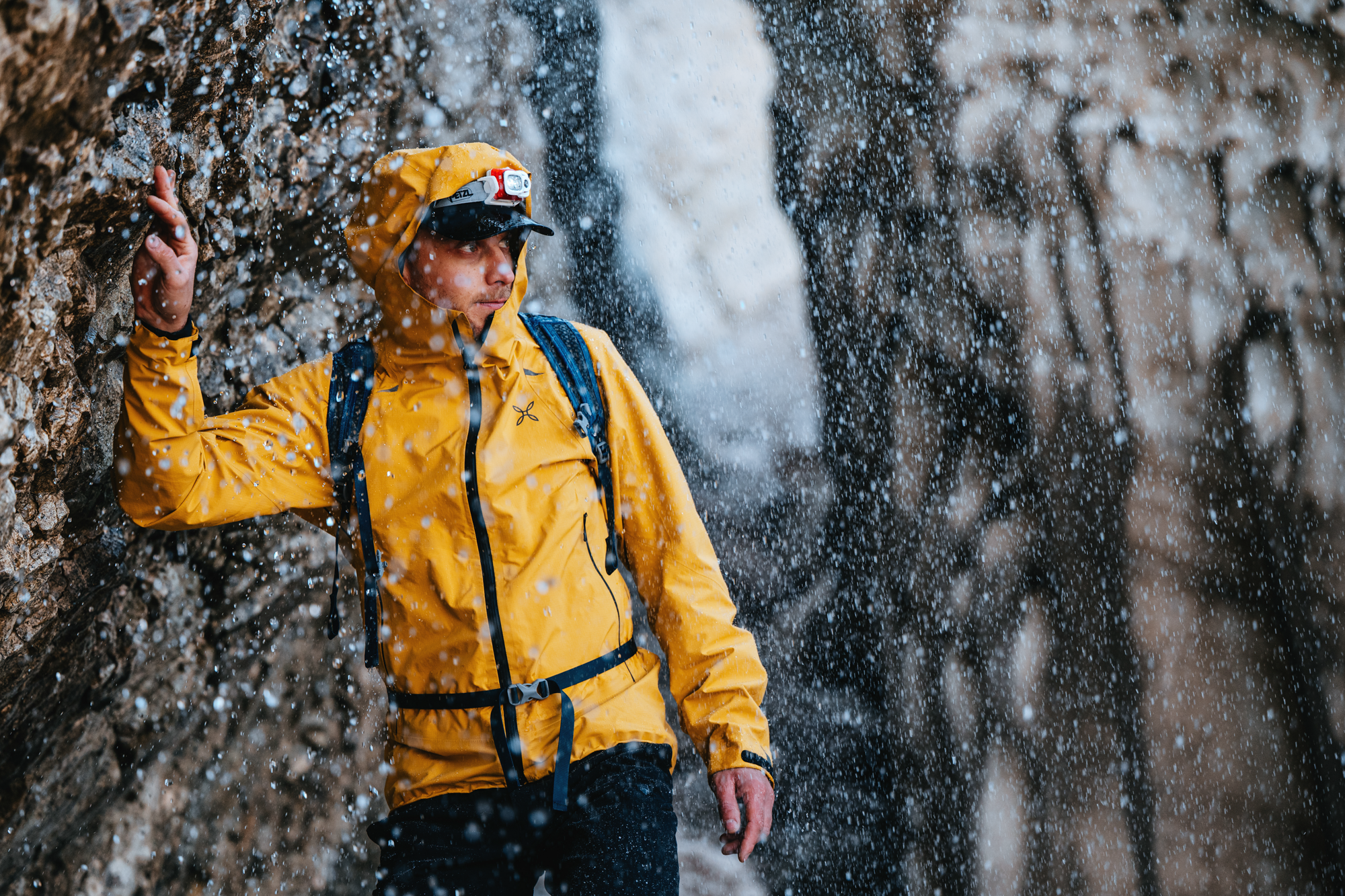 montura-magica-gtx-pro-jacket-giacca-gore-tex-pro image 7