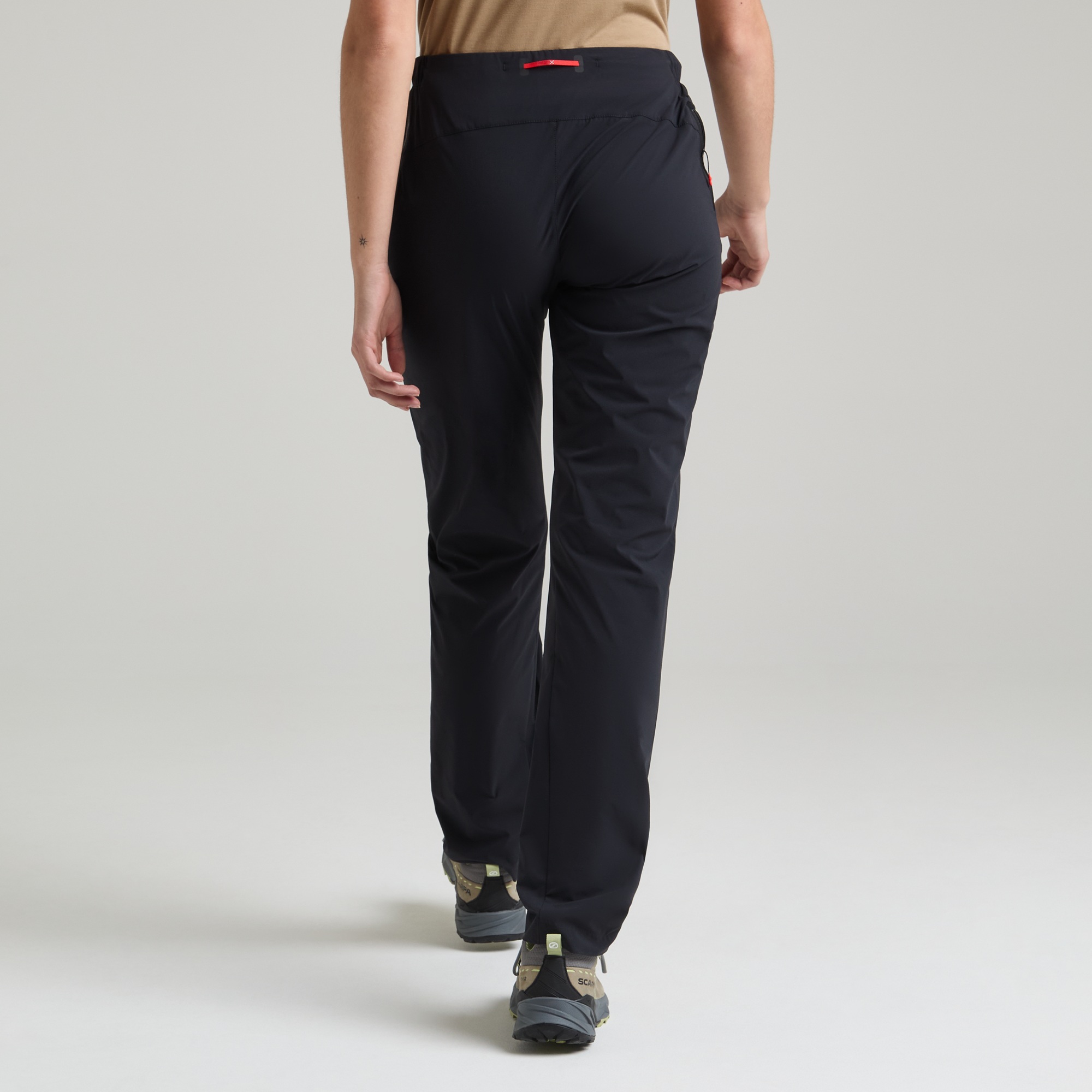montura-versante-light-pants-woman-pantaloni-trekking-donna-leggeri image 6