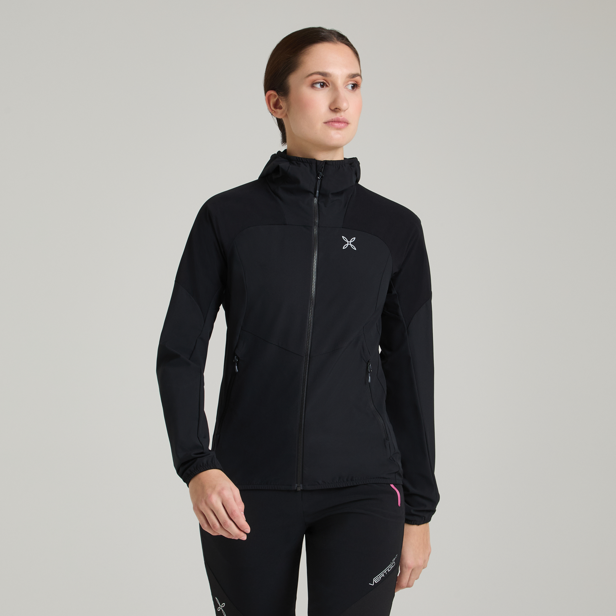 montura-rise-hooded-jacket-woman-giacca-trekking-donna-antivento-upf-50 image 8