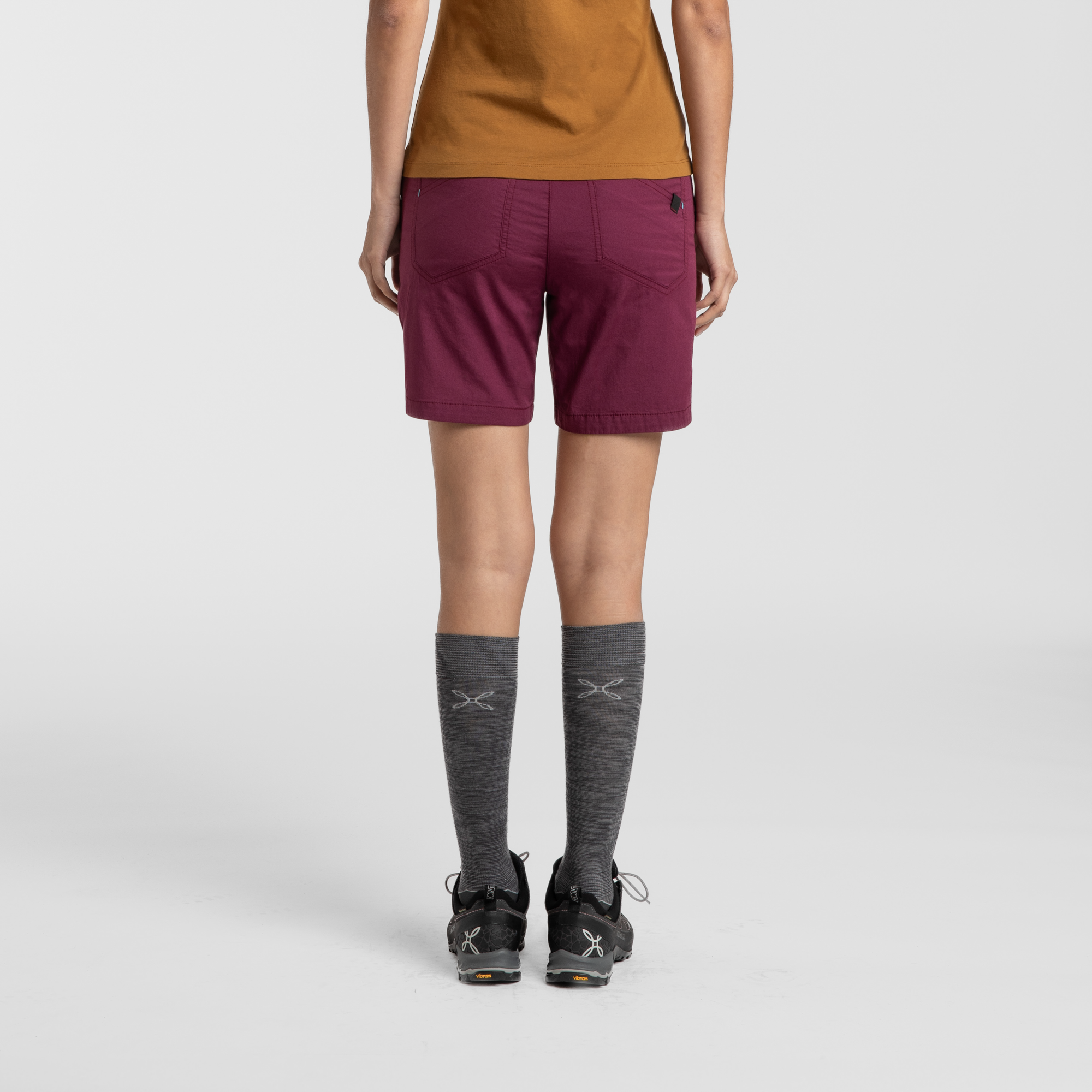 montura-coos-shorts-woman-pantaloncini-arrampicata-donna-in-cotone-stretch image 3