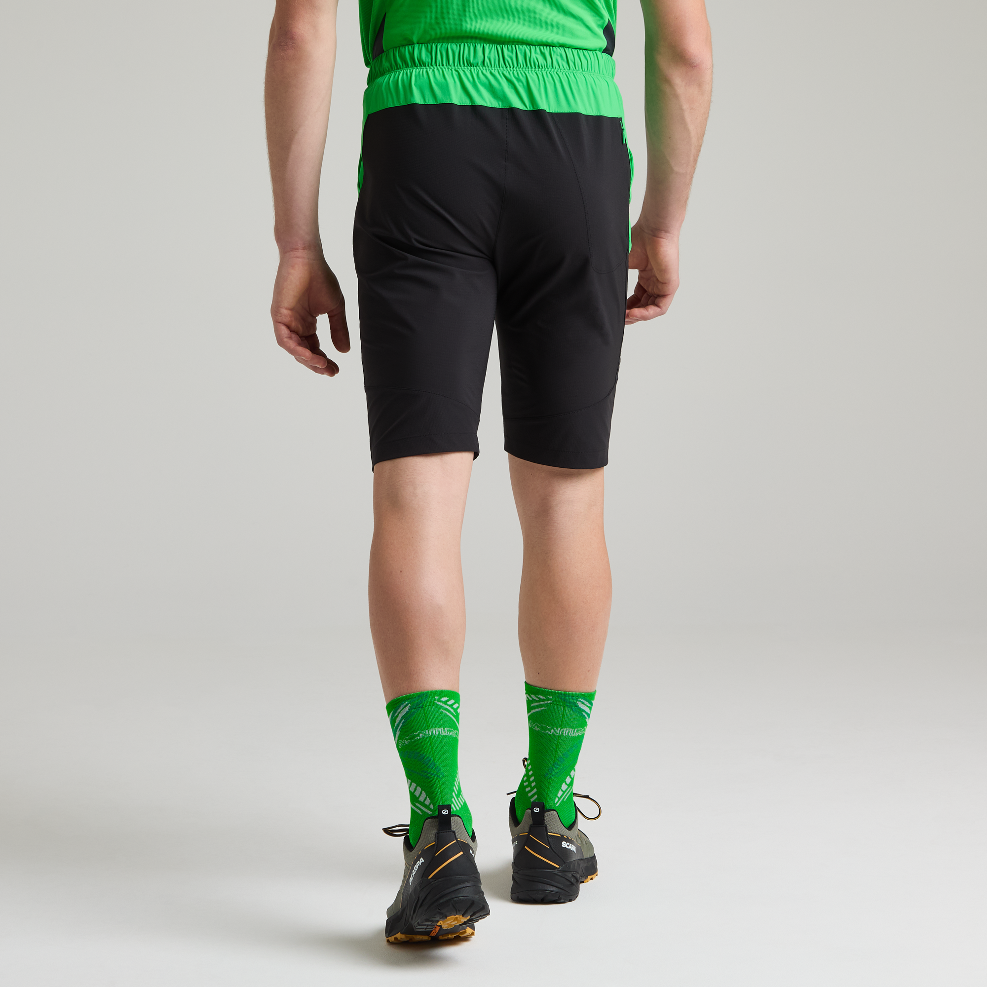 montura-synth-bermuda-uomo-in-nylon-stretch image 6