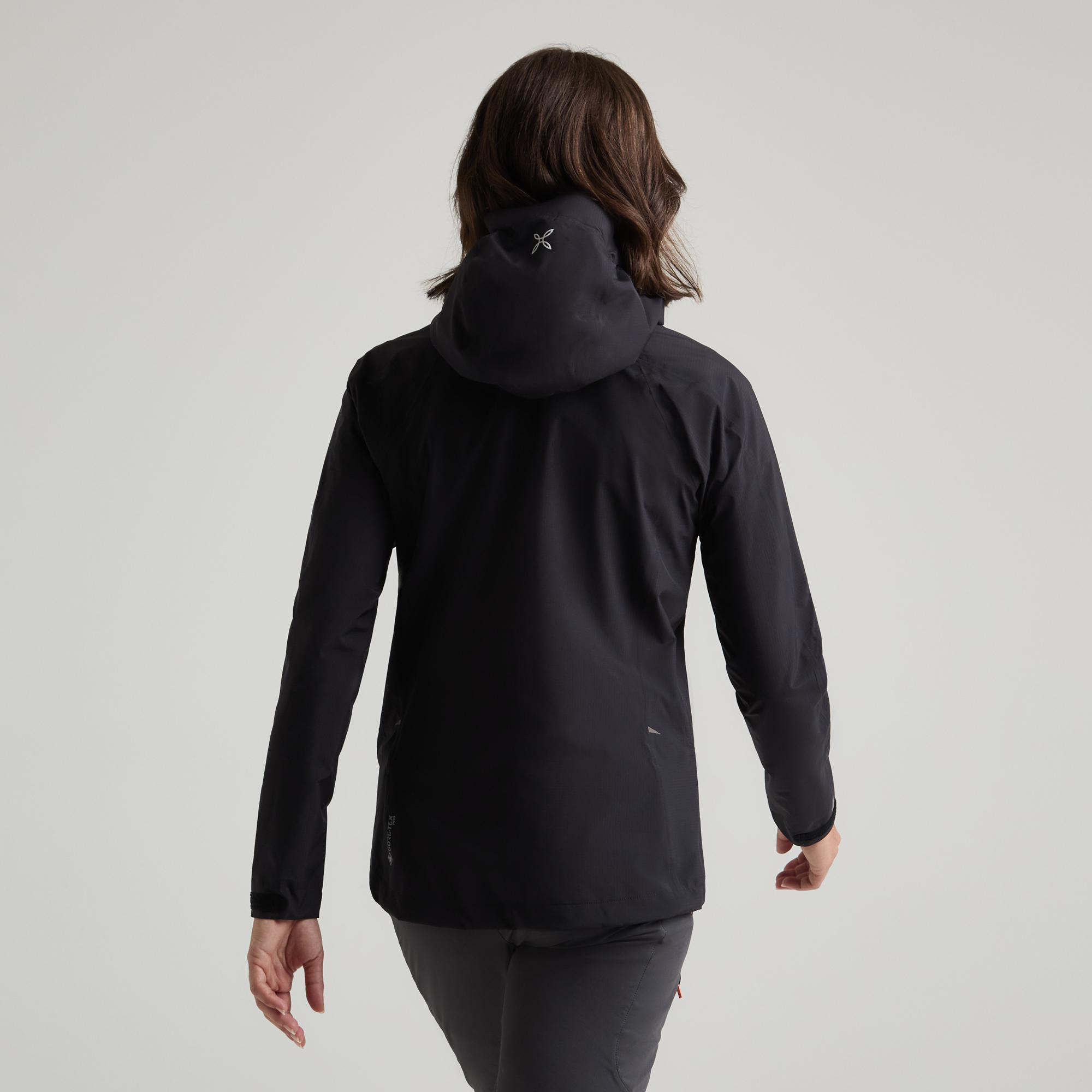montura-magica-gtx-pro-jacket-woman-guscio-gore-tex-pro-alpinismo image 7