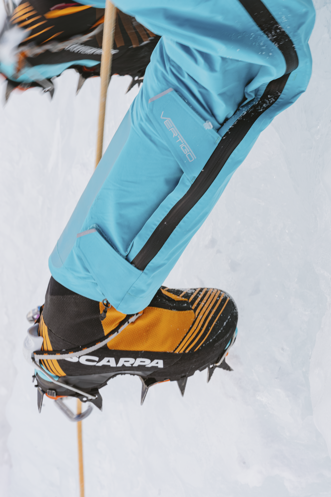 montura-cliff-cover-pants-woman-pantaloni-gore-tex-pro-alpinismo image 5