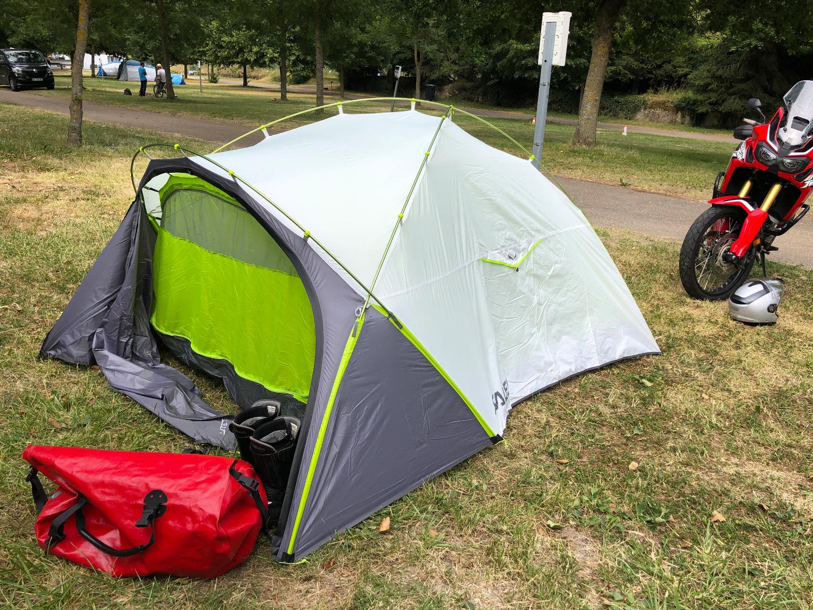 Buona tenda 3 posti leggera
