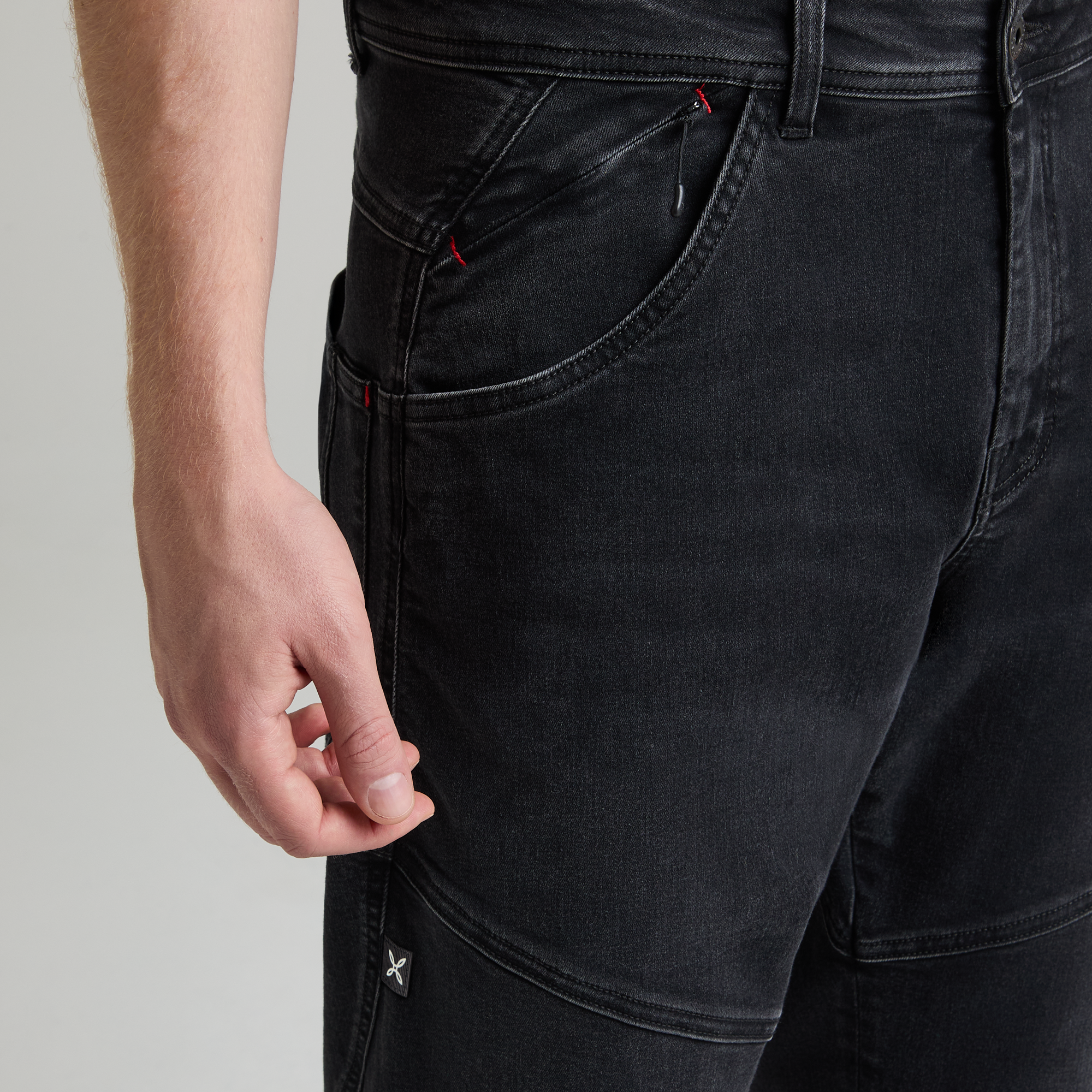 montura-allez-black-denim-pants-pantaloni-jeans-elasticizzati image 7