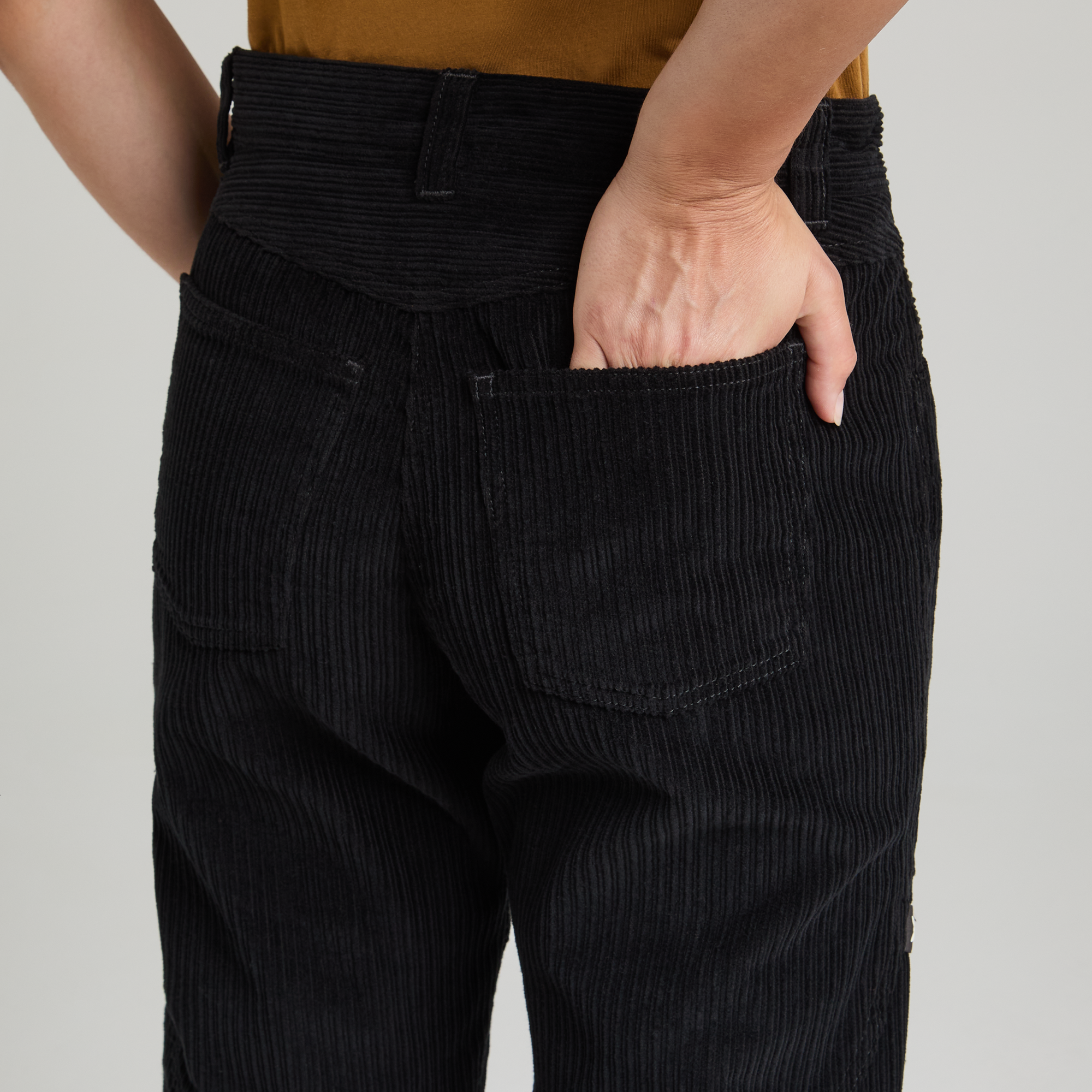 montura-corduroy-3-pants-woman-pantaloni-velluto-cotone-donna image 8