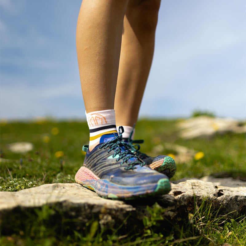sidas-run-anatomic-light-ankle-pink-white-calze-running-corte image 2