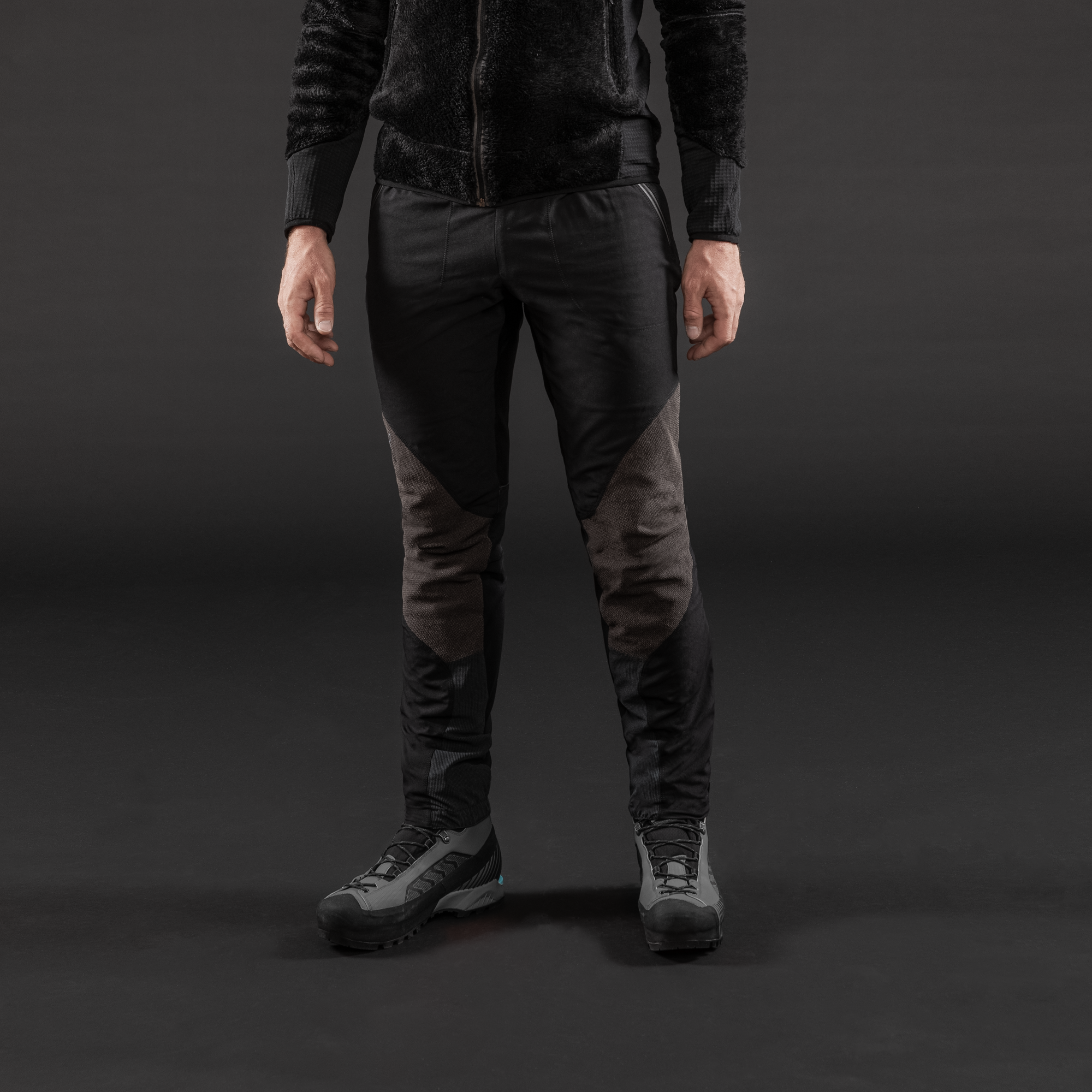 montura-vertigo-2-0-nm-pants-pantaloni-alpinismo-termici-uomo-black-collection image 1