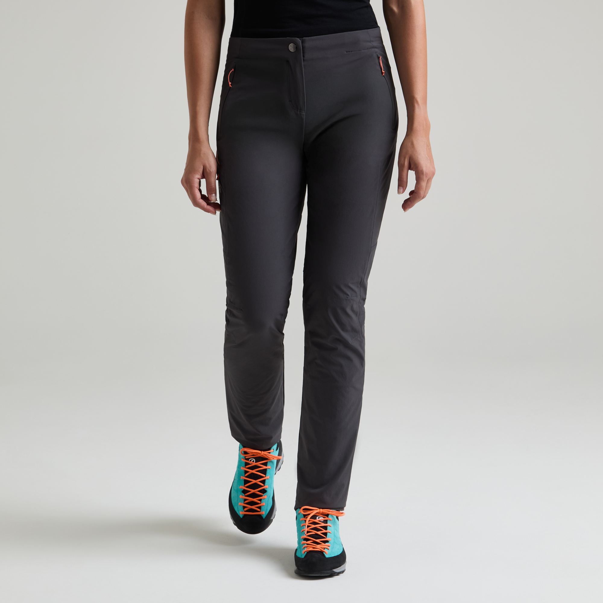 montura-octa-hybrid-pants-woman-pantaloni-softshell-donna image 4