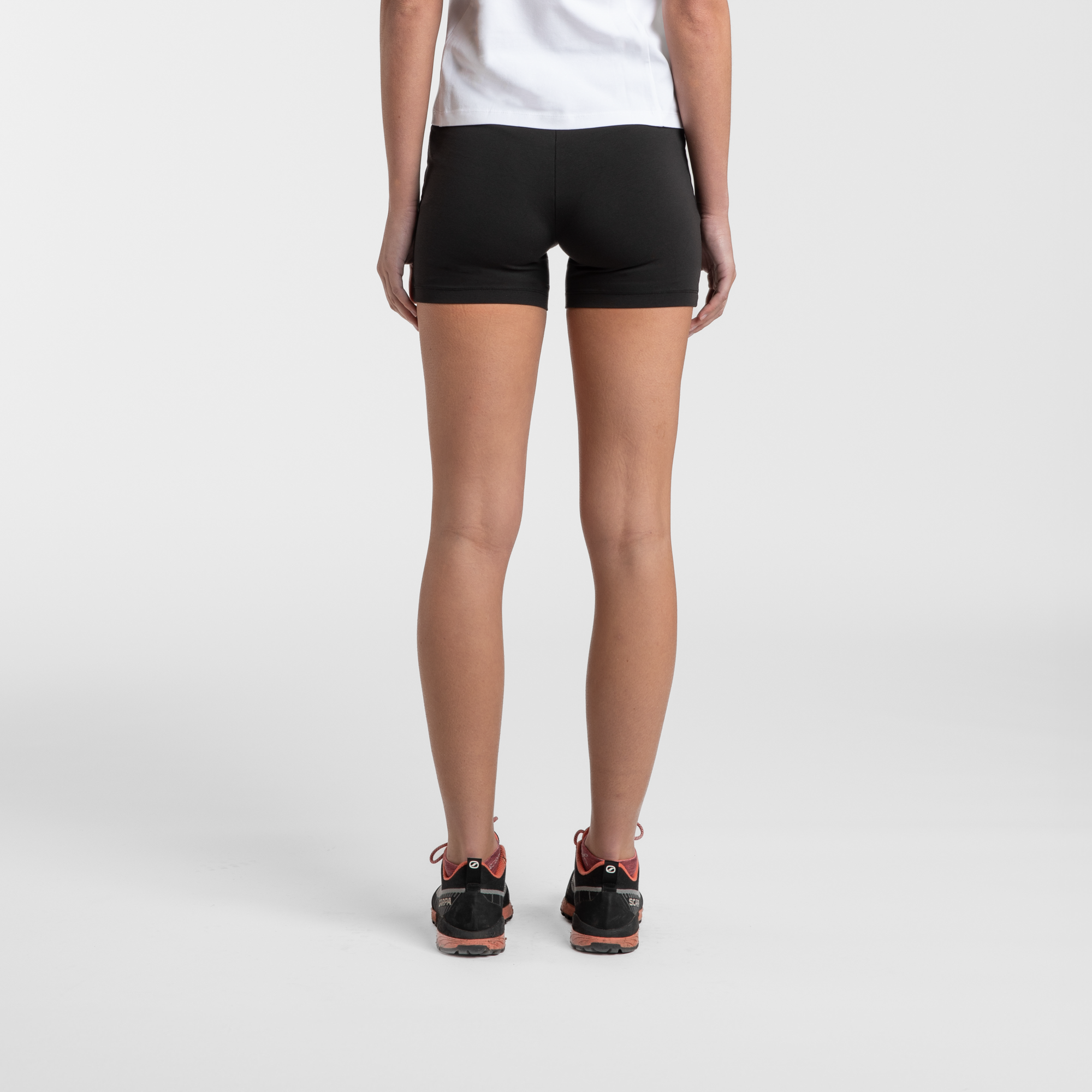 montura-shiva-shorts-woman-shorts-donna-in-cotone-organico image 4