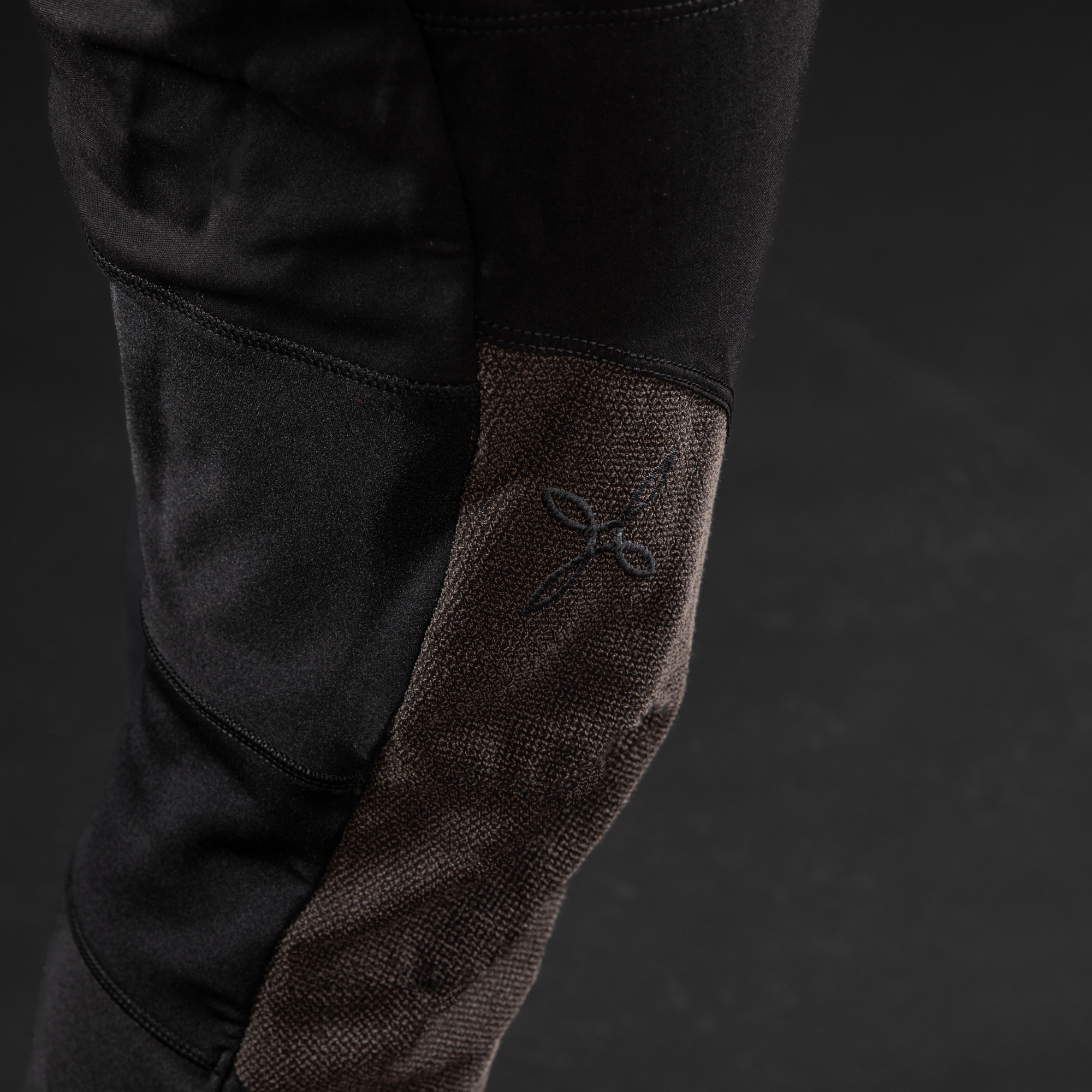 montura-vertigo-2-0-nm-pants-pantaloni-alpinismo-termici-uomo-black-collection image 7