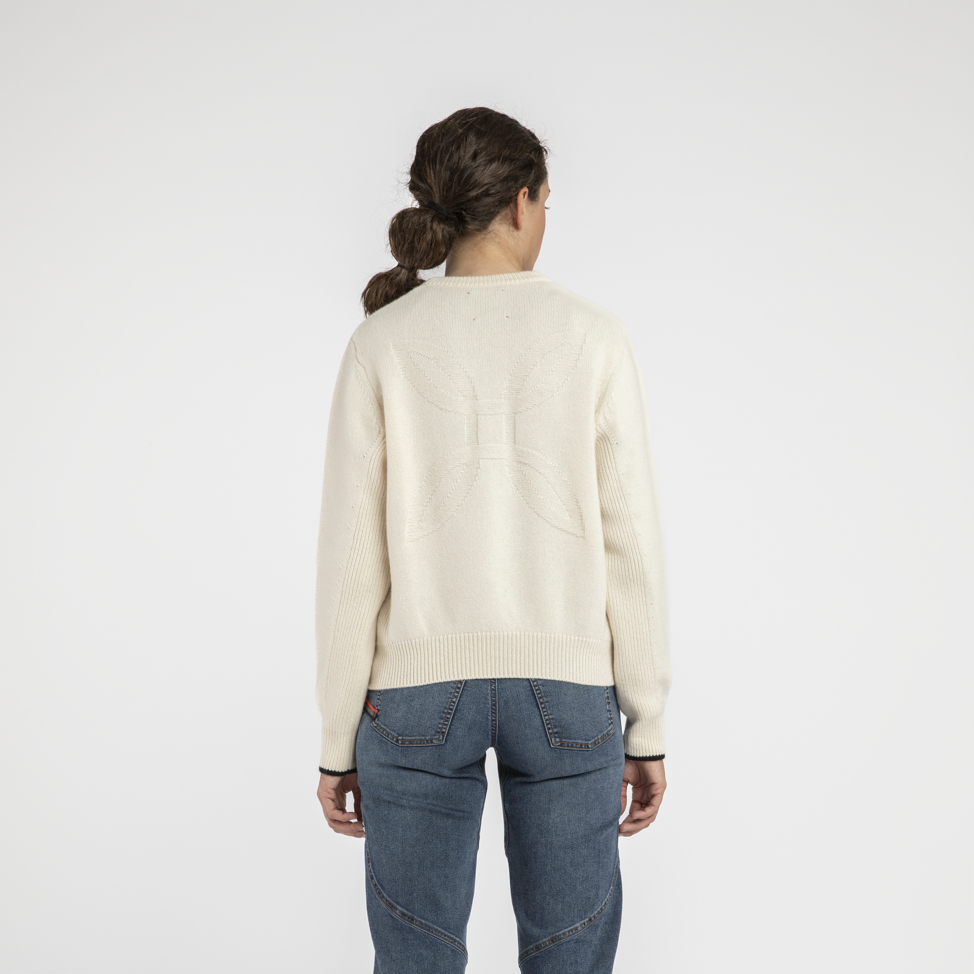 montura-essence-maglia-woman-maglione-in-lana-merino image 4