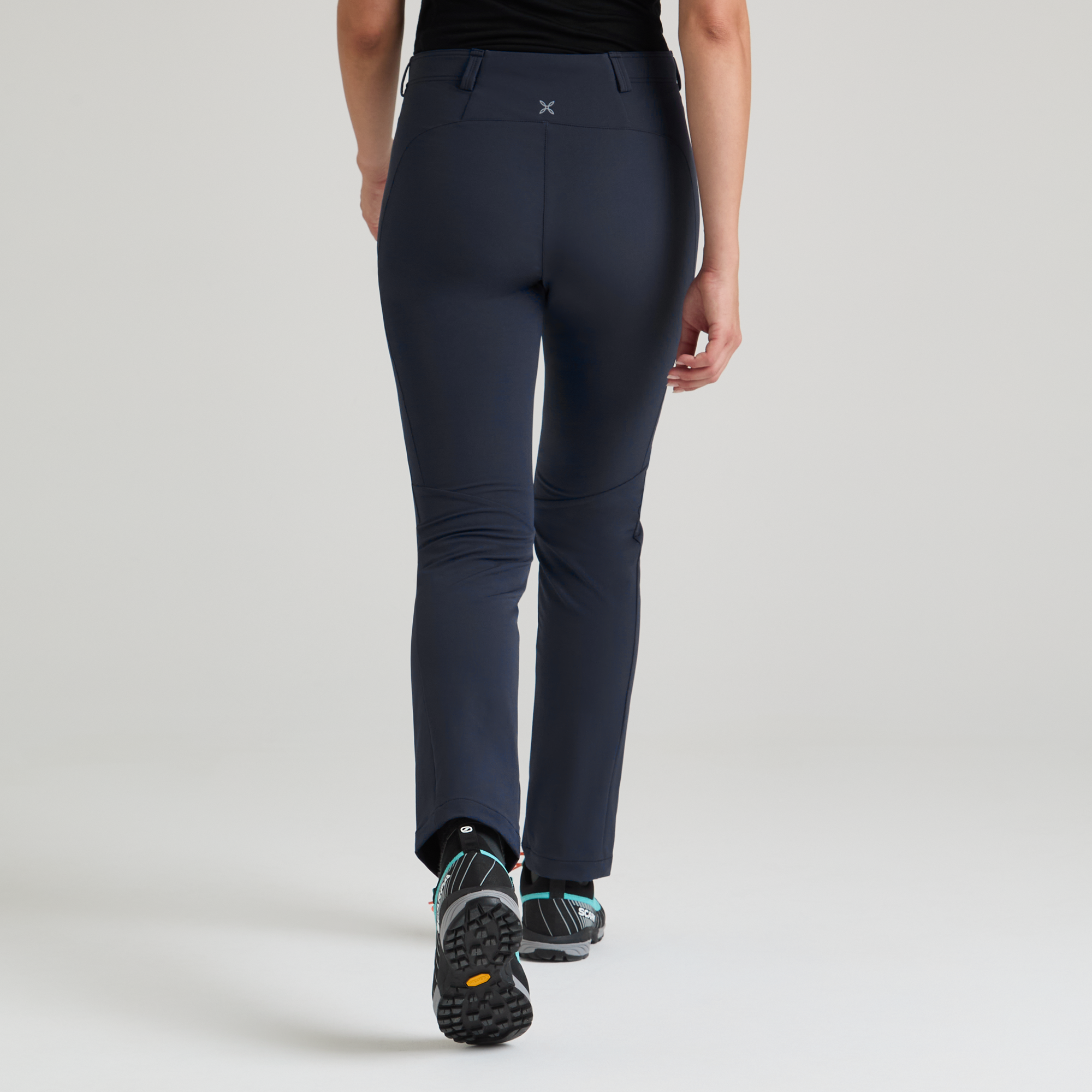montura-groove-pants-donna-pantaloni-trekking-elasticizzati image 8