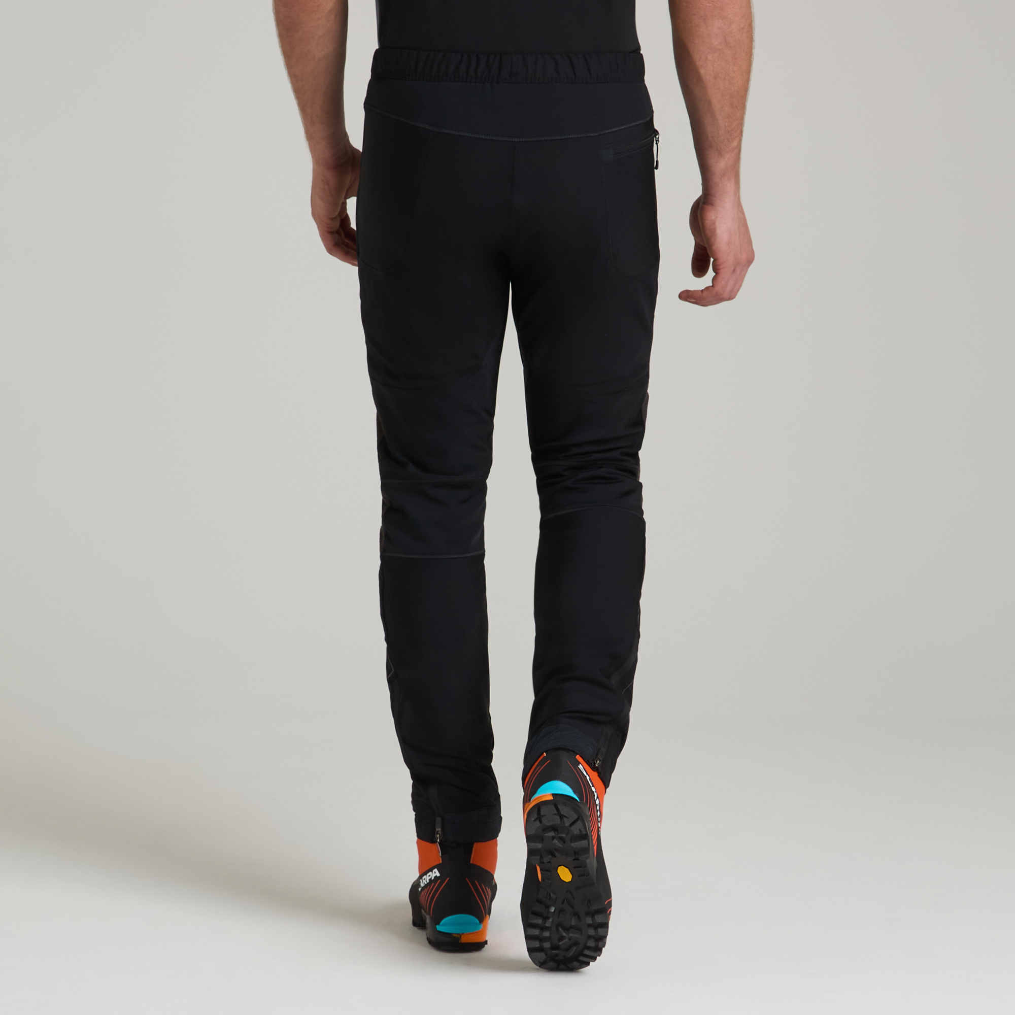 montura-vertigo-2-0-5-cm-pants-pantaloni-alpinismo-gamba-corta-con-kevlar image 4