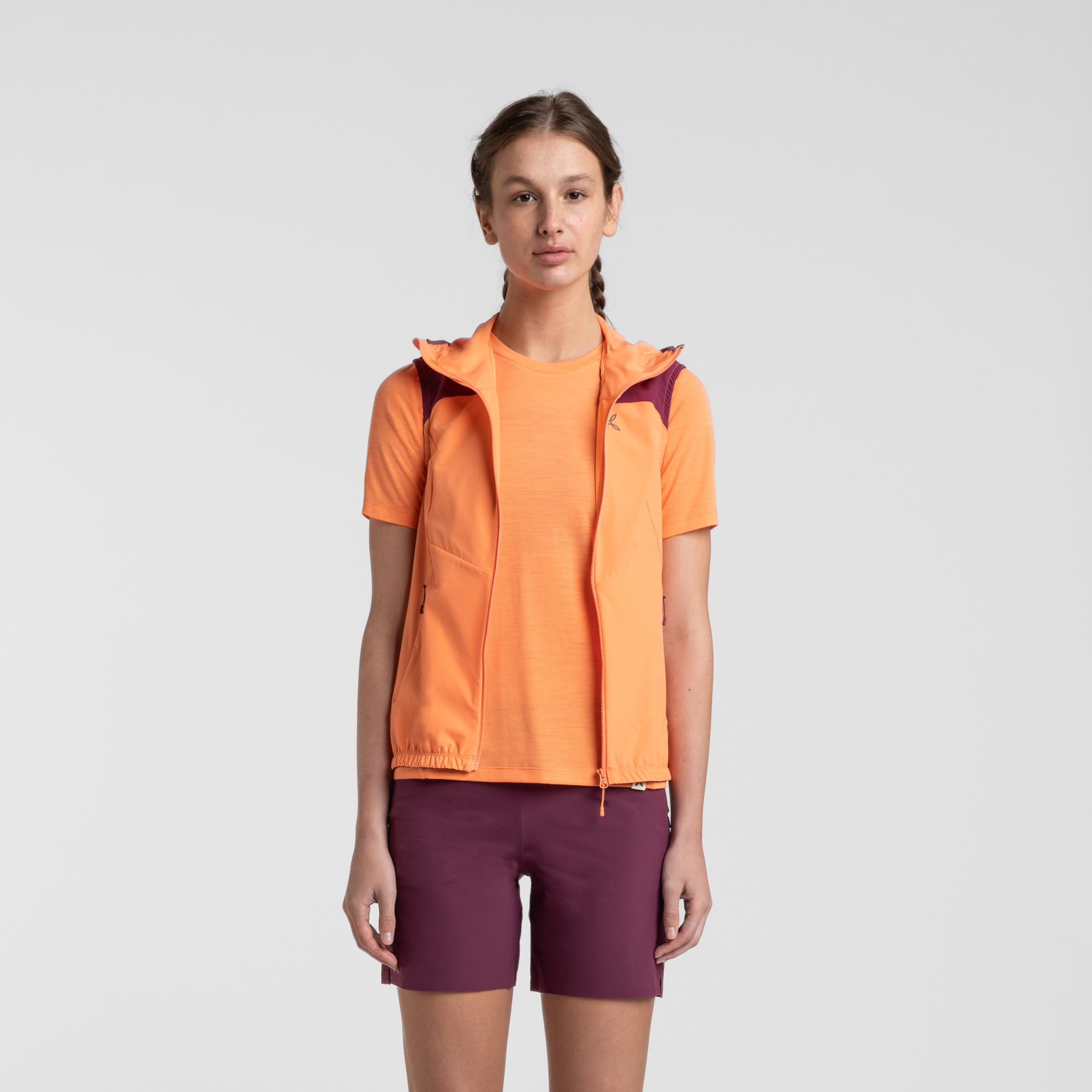 montura-rise-hooded-vest-woman-gilet-donna-con-cappuccio-antivento image 3
