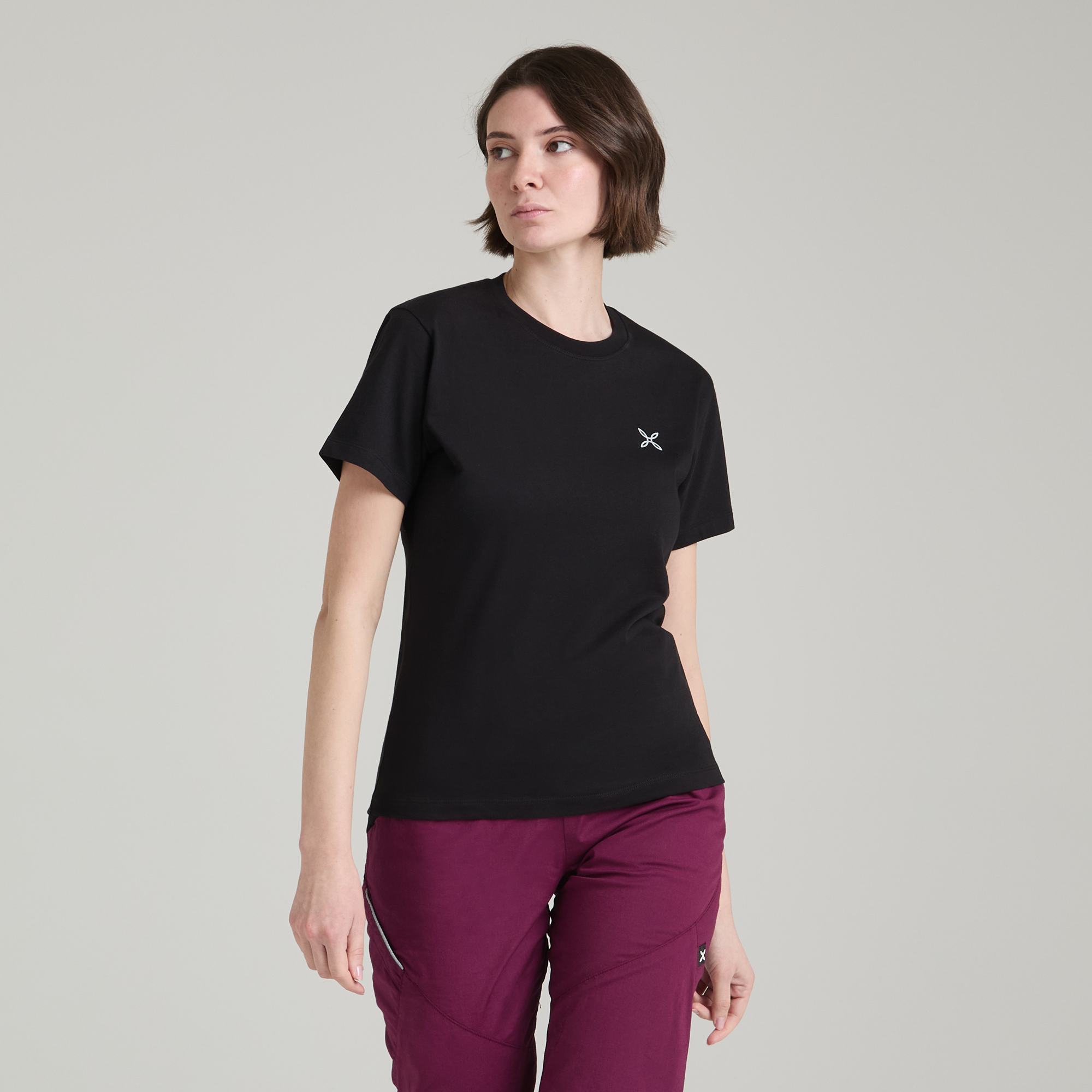 montura-basic-logo-t-shirt-woman-maglietta-cotone-bio image 5