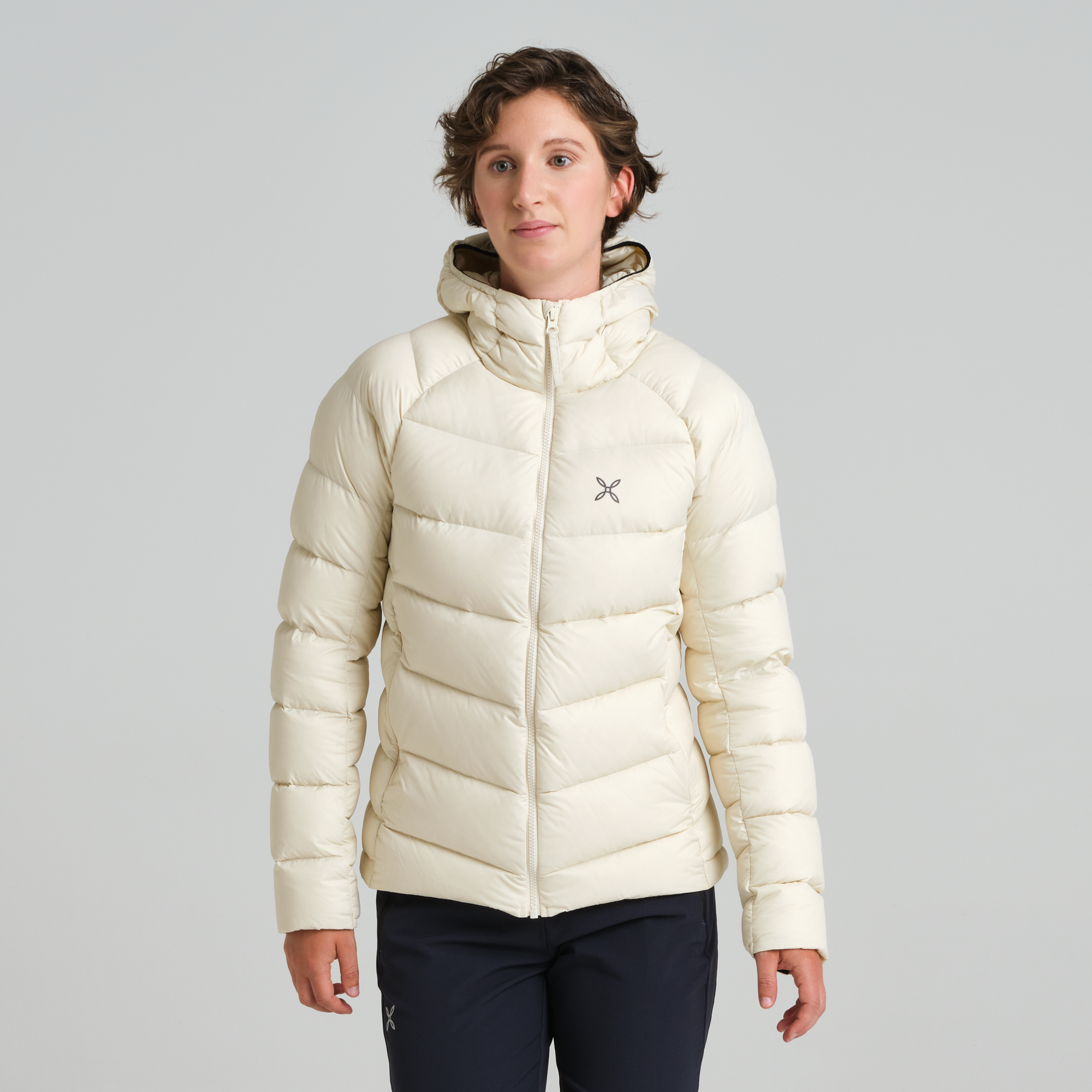 montura-alp-hooded-duvet-woman-piumino-in-piuma-d-oca-con-cappuccio image 1